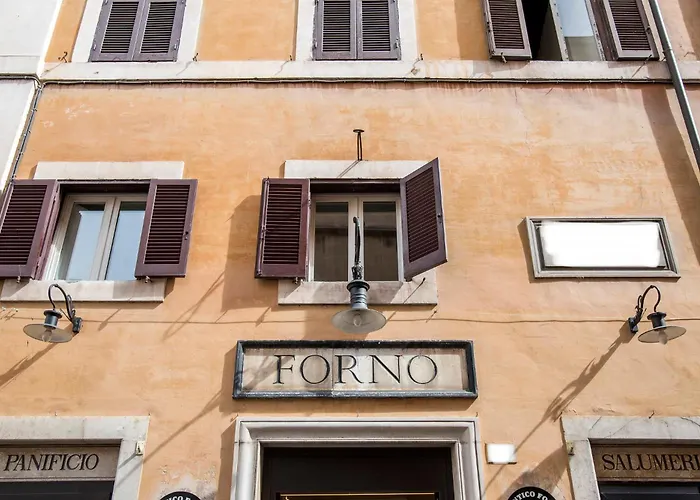 Luxury With Direct Trevi Fountain View Romantic Appartement