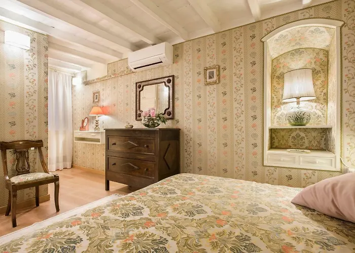 Luxury With Direct Trevi Fountain View Romantic *